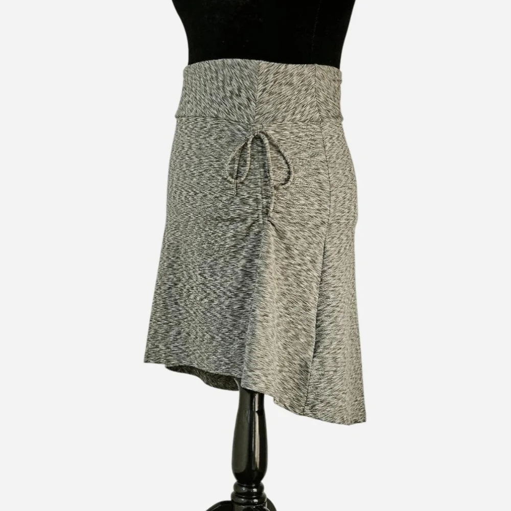 THE NORTH FACE Women's Size M Skirt with Cinch/Drawstring‎ Detail